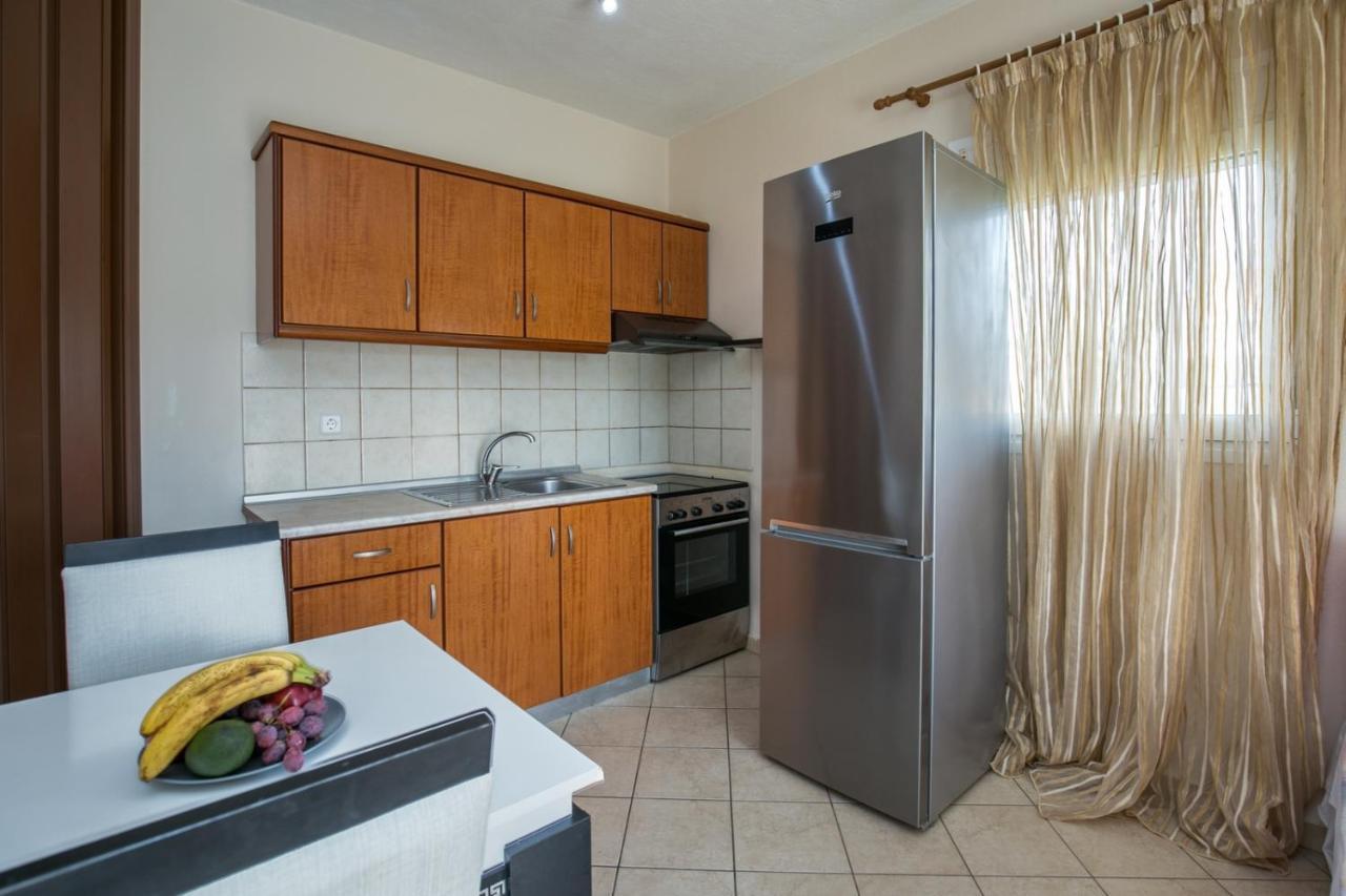 Kapahi Magic Hotel Apartments Potos Ngoại thất bức ảnh